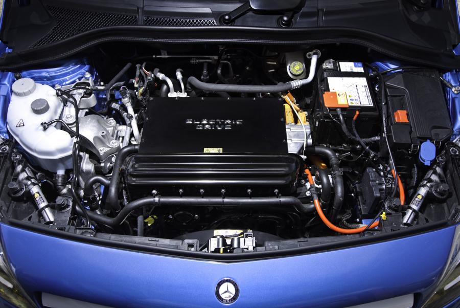  Mercedes-Benz B-Class Electric Drive 2014 года  (фото 44 из 74)